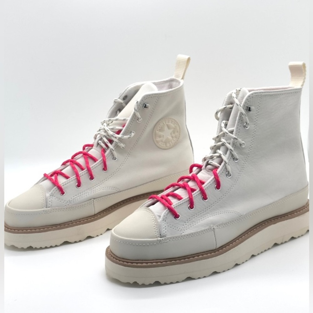 Platform boots Converse hi tops boots Converse crafted white leather boot size 8